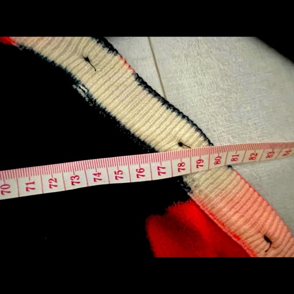 V-Neck Cardigan Front Buttons Floral Print - Picture 13 of 13